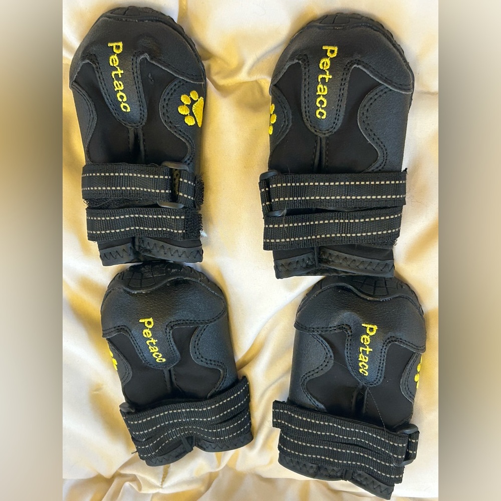 Petacc dog boots. Size 5